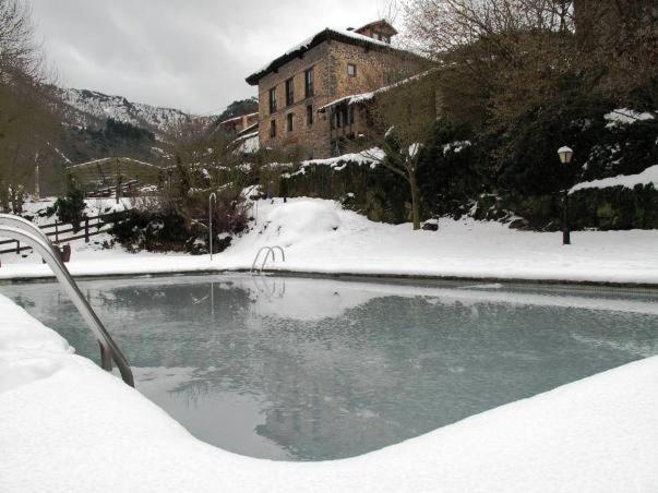 Albergue Turistico Valdebaro Camaleño Exterior foto
