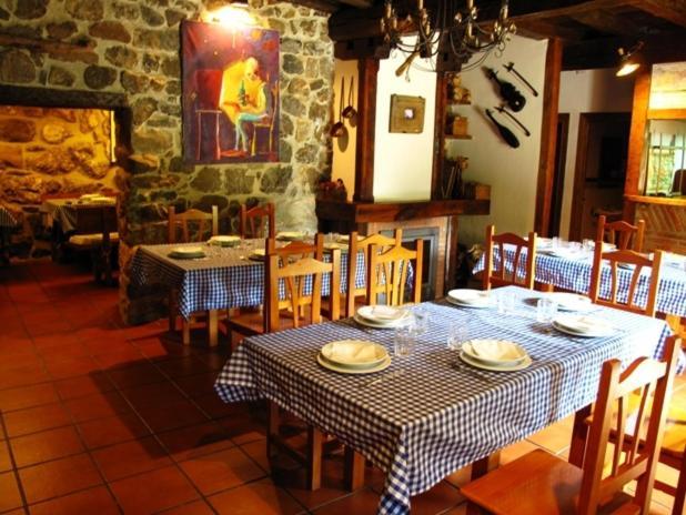 Albergue Turistico Valdebaro Camaleño Exterior foto
